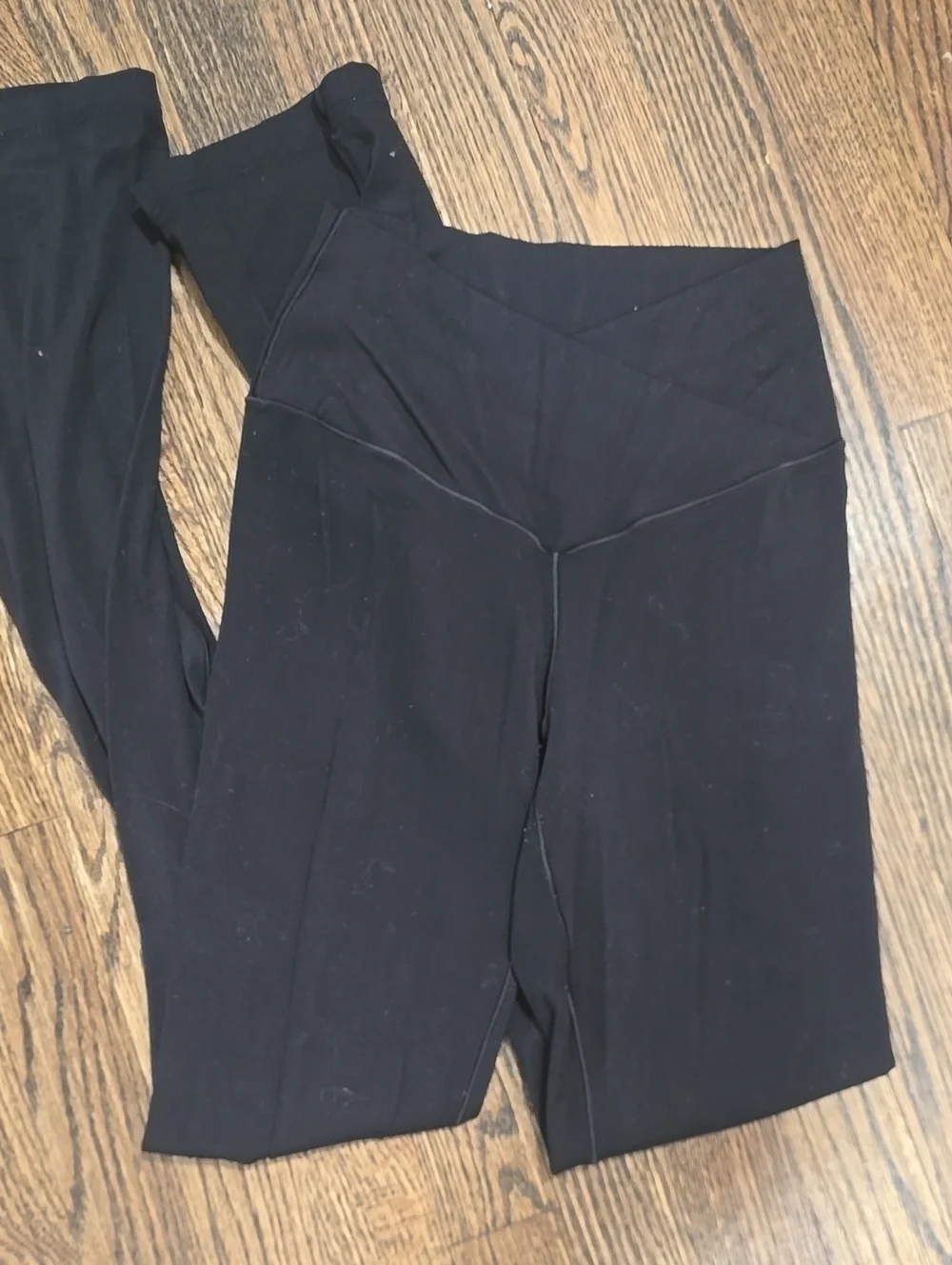OFFLINE By Aerie Real Me High Waisted Crossover Flare Legging Medium Black